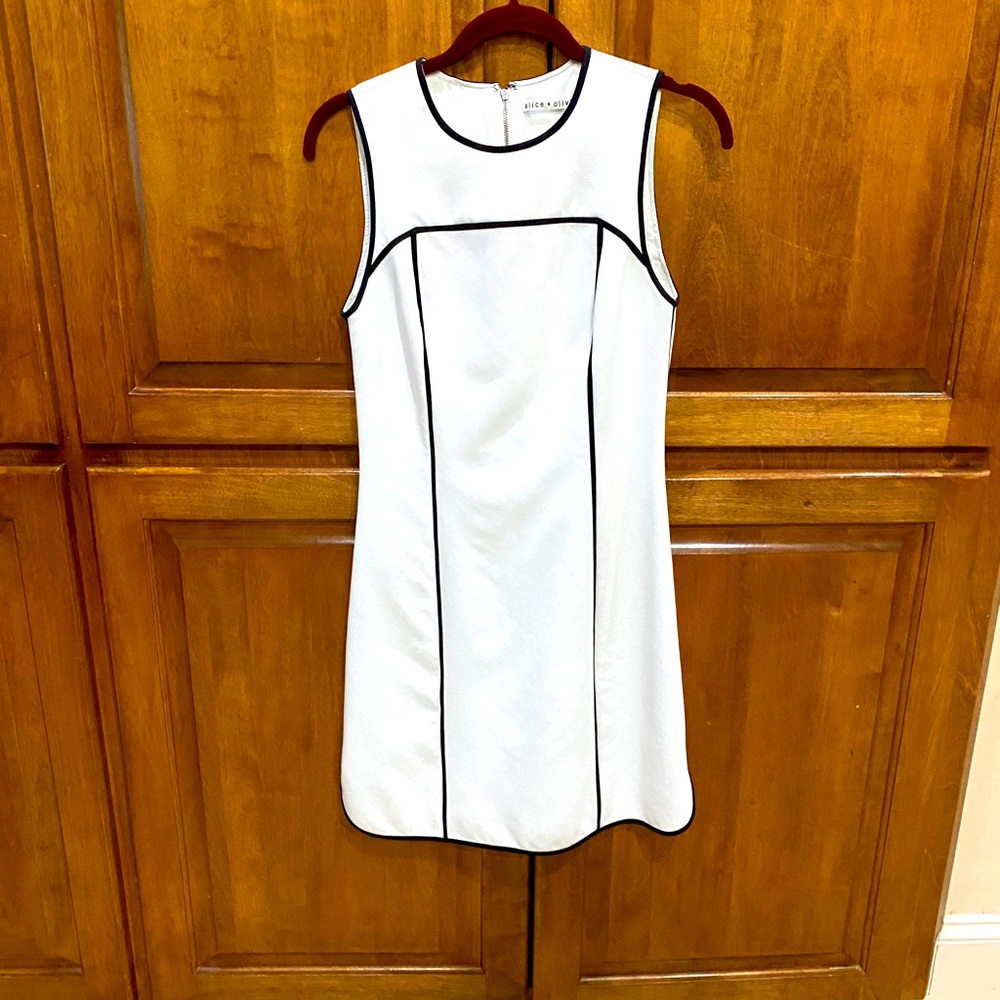 Alice + Olivia Dress